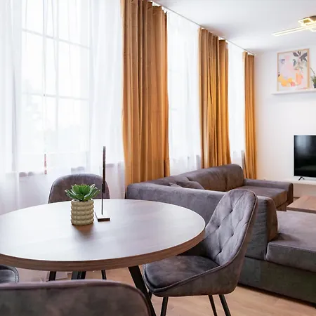 Apartment Castle Hill Free Parking *